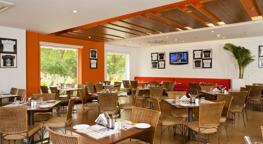 Lemon Tree Hotel, Udyog Vihar, Gurugram Γκουργκάον Εξωτερικό φωτογραφία